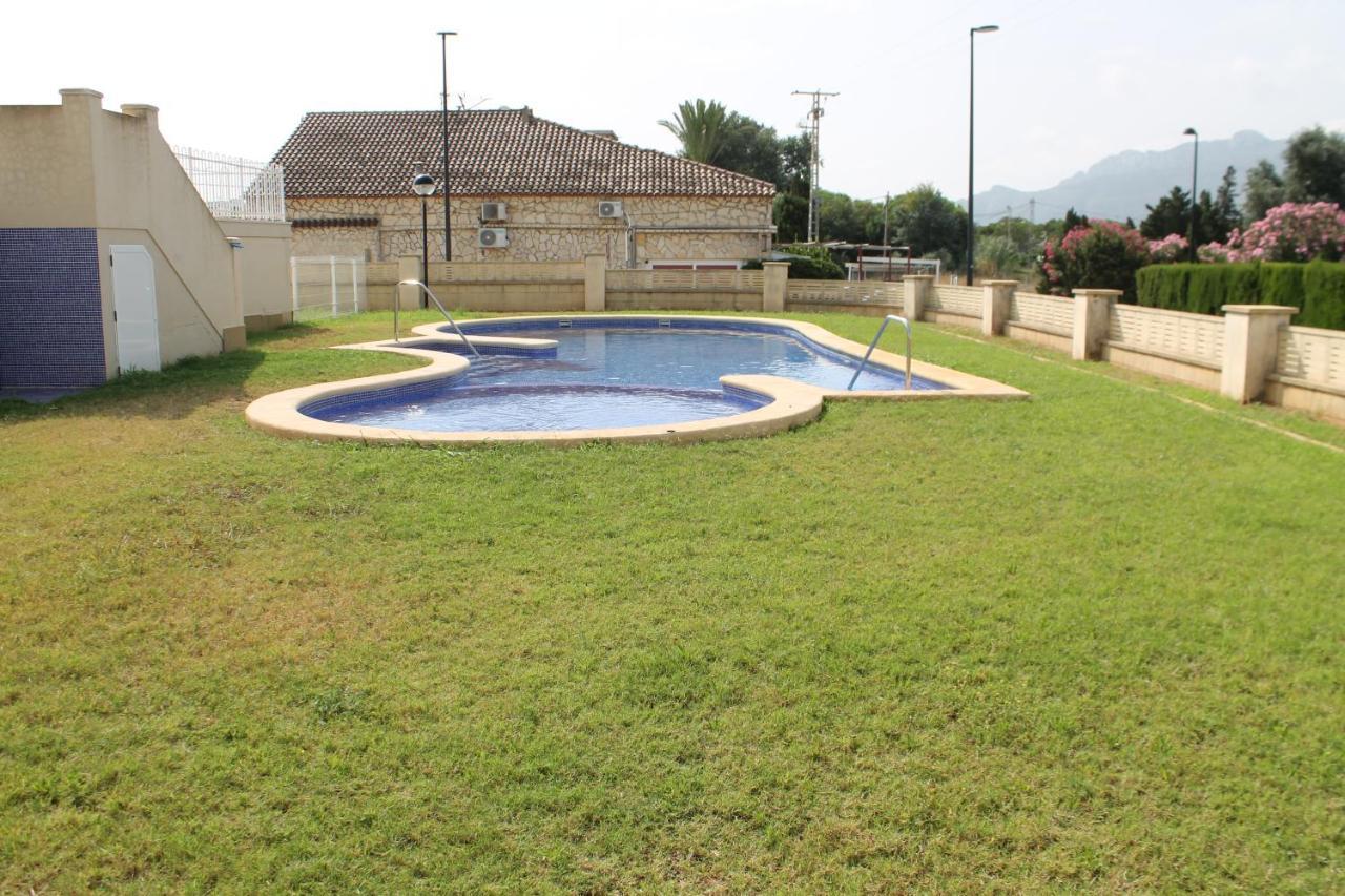 Apartamento Nuevo En Urbanizacion A 250 Metros De La Playa Denia Dış mekan fotoğraf